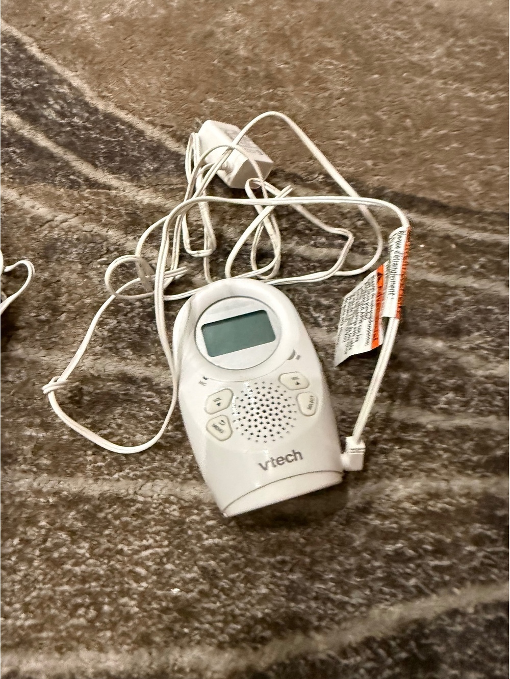 VTech DM1111 Audio Baby Monitor - Picture 5 of 6